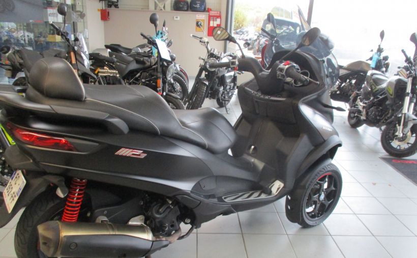 PIAGGIO MP3 500 HPE SPORT ABS/ASR 30