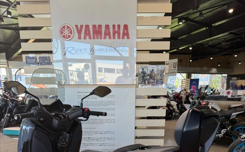 YAMAHA XMAX 125 TECH MAX 2