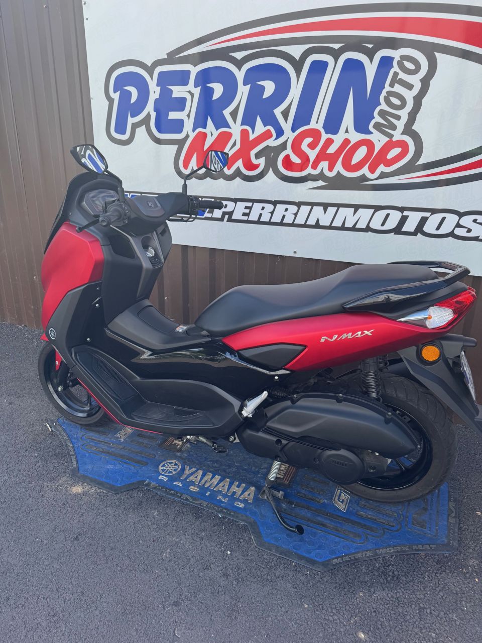 YAMAHA NMAX 125 3