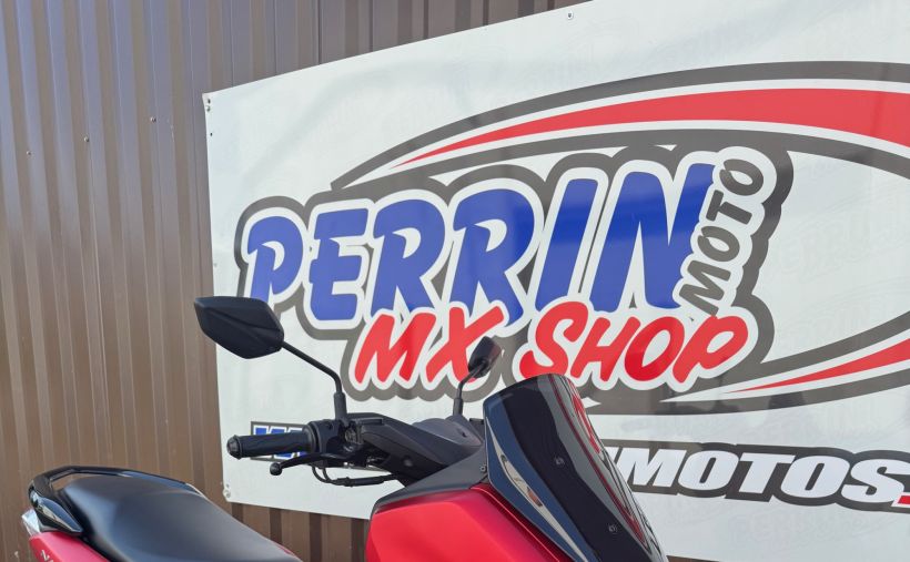 YAMAHA NMAX 125 3