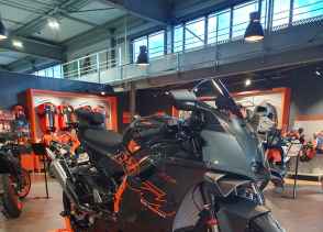KTM 990 RC R - 2025