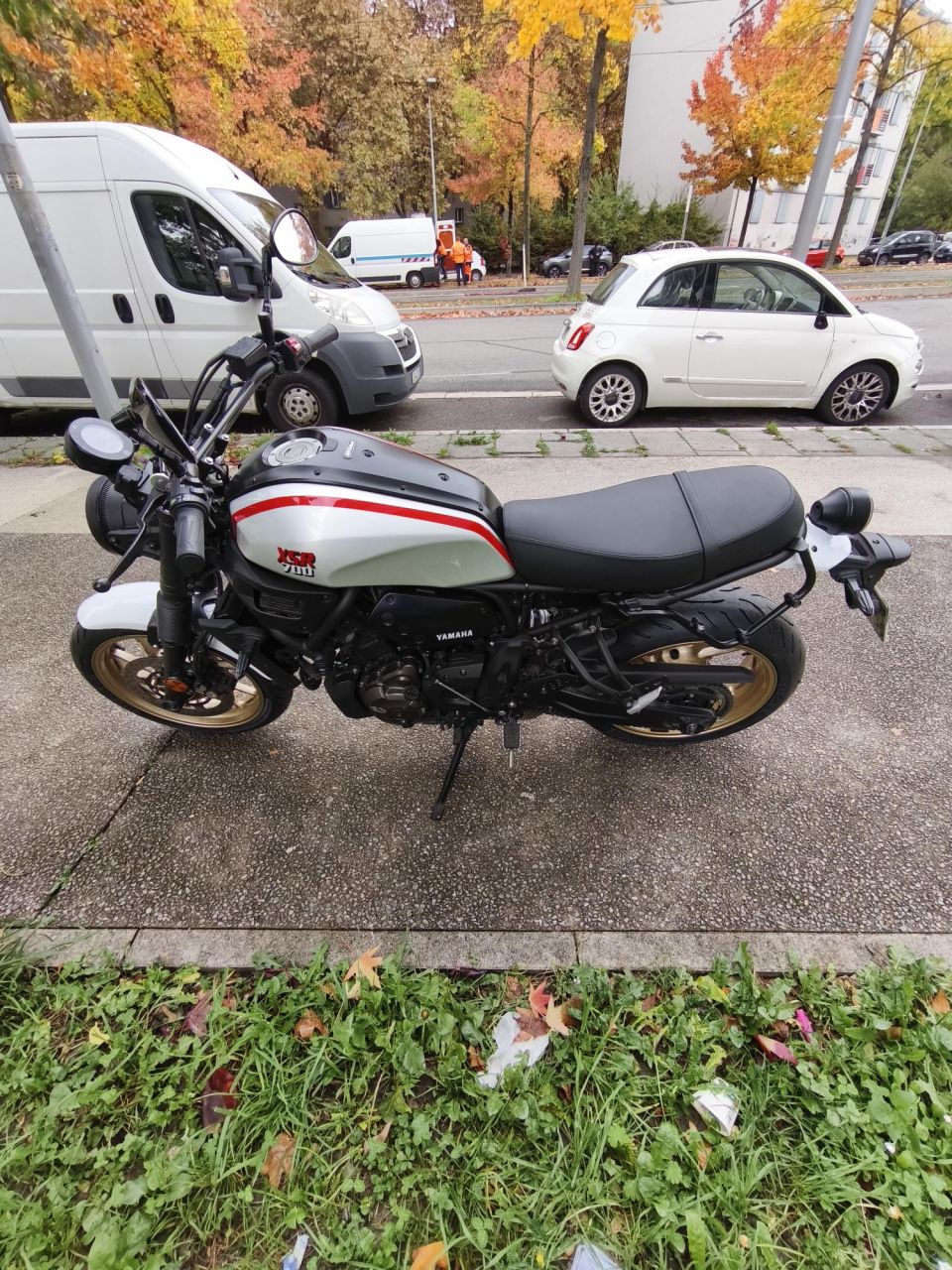 YAMAHA XSR 700 XTRIBUTE 35KW 4