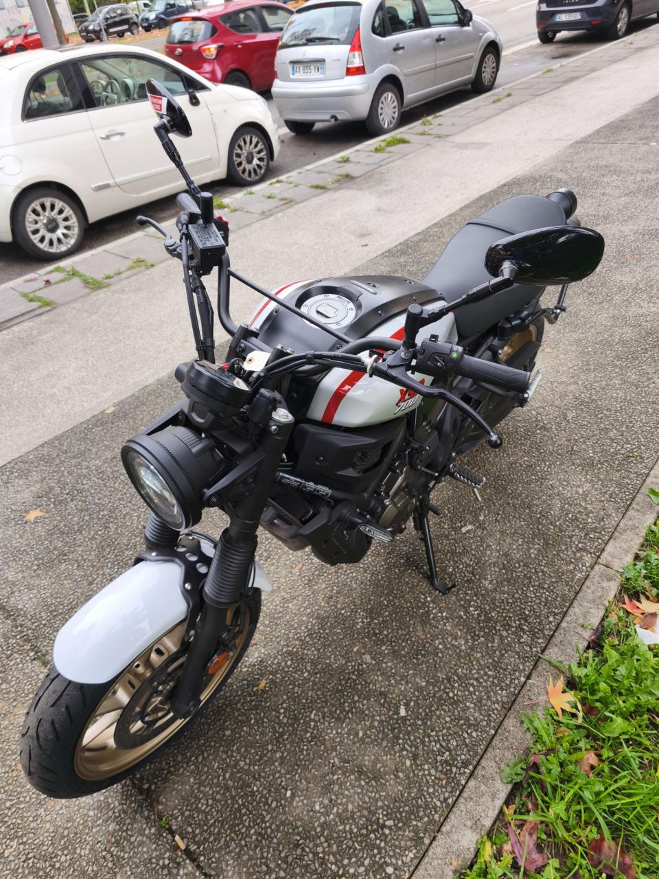 YAMAHA XSR 700 XTRIBUTE 35KW 5