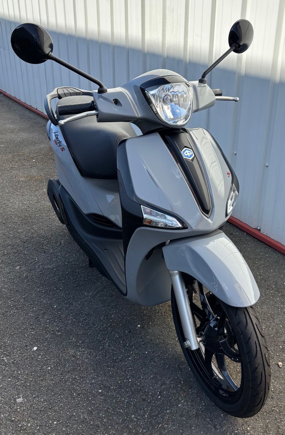 PIAGGIO LIBERTY 125 Iget 28