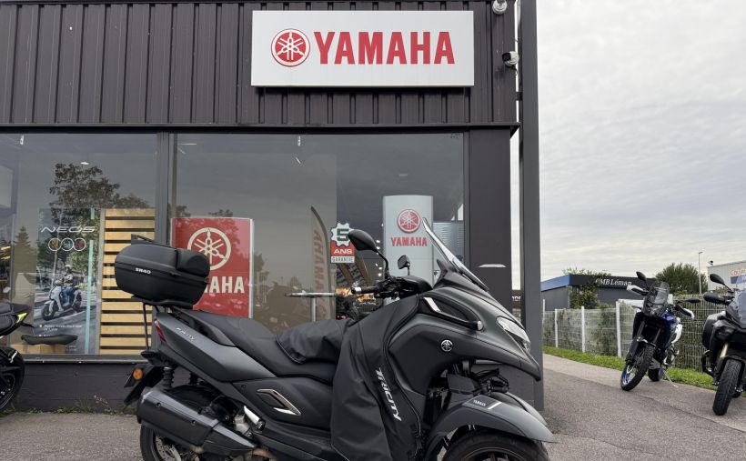 YAMAHA TRICITY 300 2
