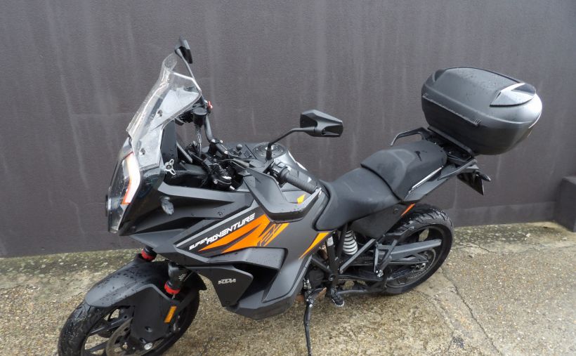 KTM 1290 SUPER ADVENTURE S 4