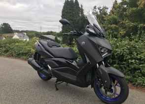 YAMAHA XMAX 300 - 2025