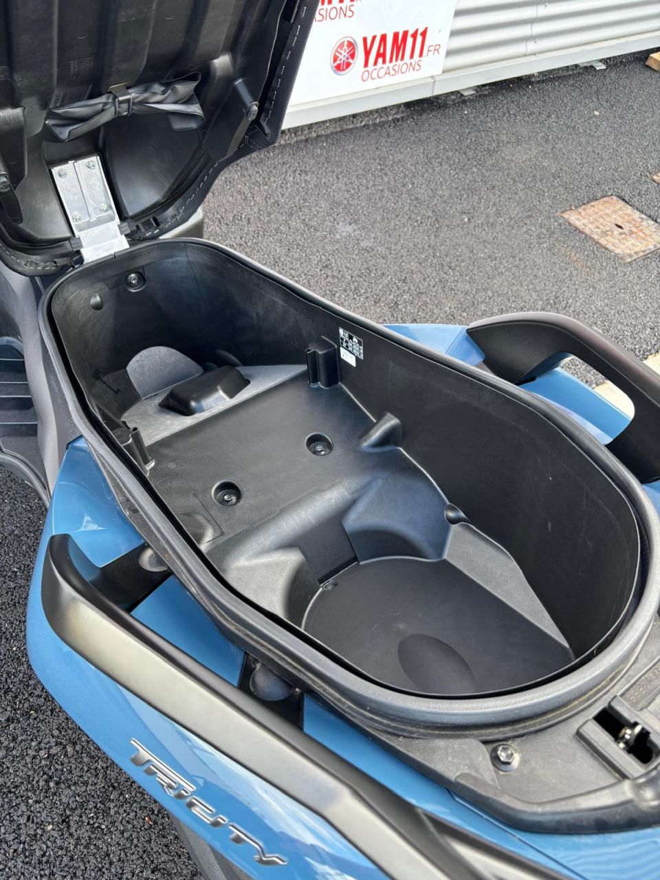 YAMAHA TRICITY 300 5