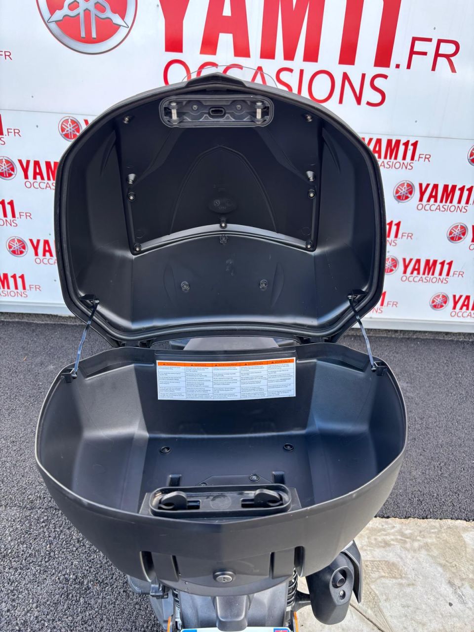 YAMAHA TRICITY 300 6