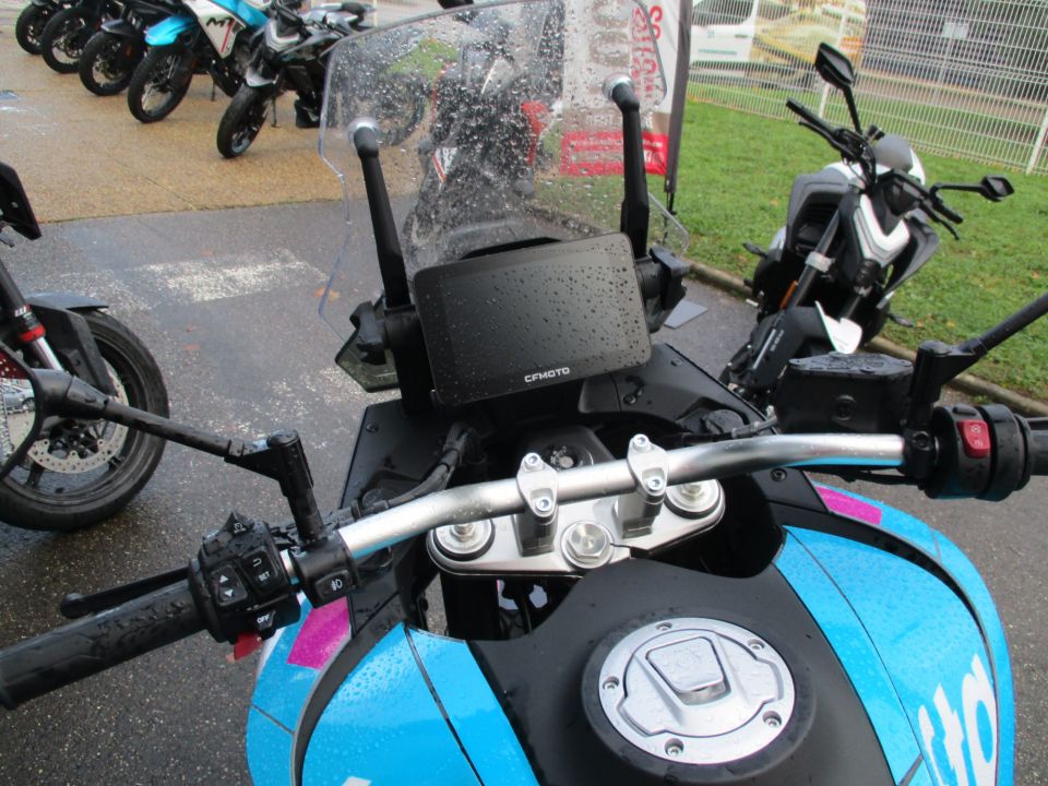 CF MOTO 800 MT Sport 12