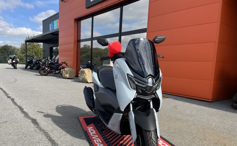 YAMAHA NMAX 125 5