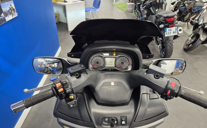 SUZUKI AN 650 3