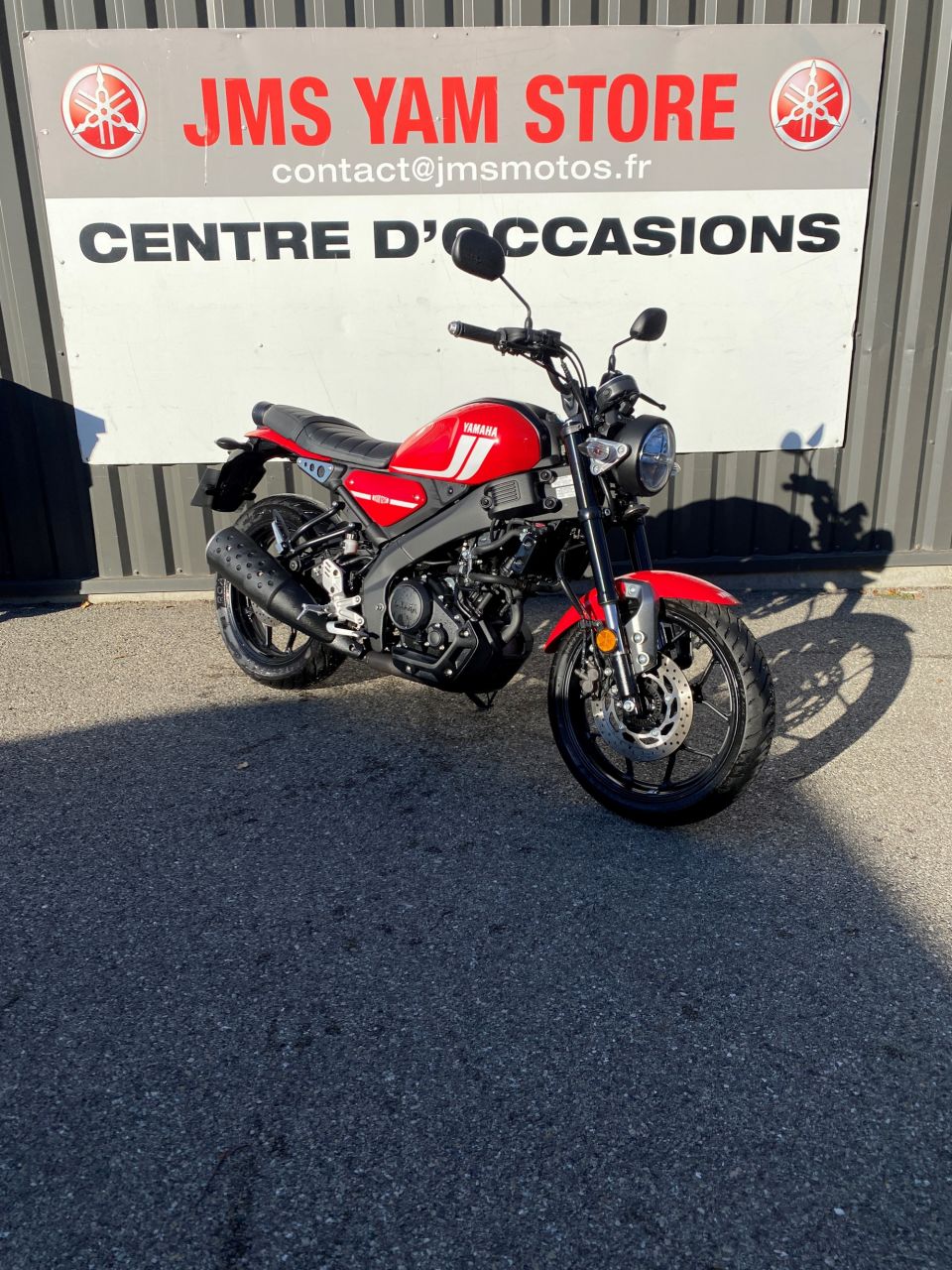 YAMAHA XSR 125 2