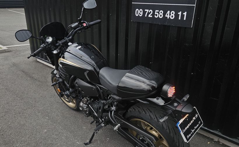 YAMAHA XSR 700 25