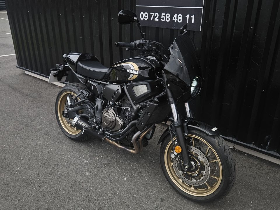 YAMAHA XSR 700 5