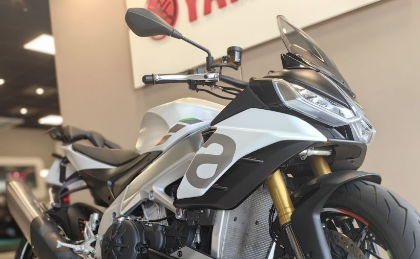 APRILIA TUONO 1100  V4 RR 2