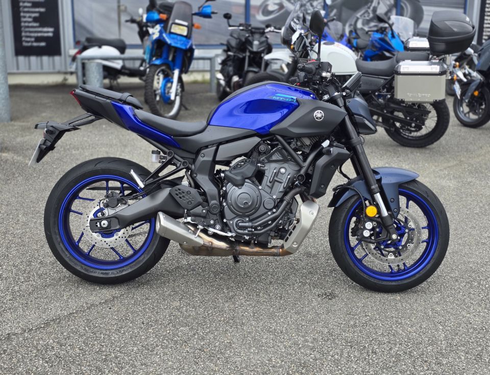 YAMAHA MT-07 Y-AMT 15