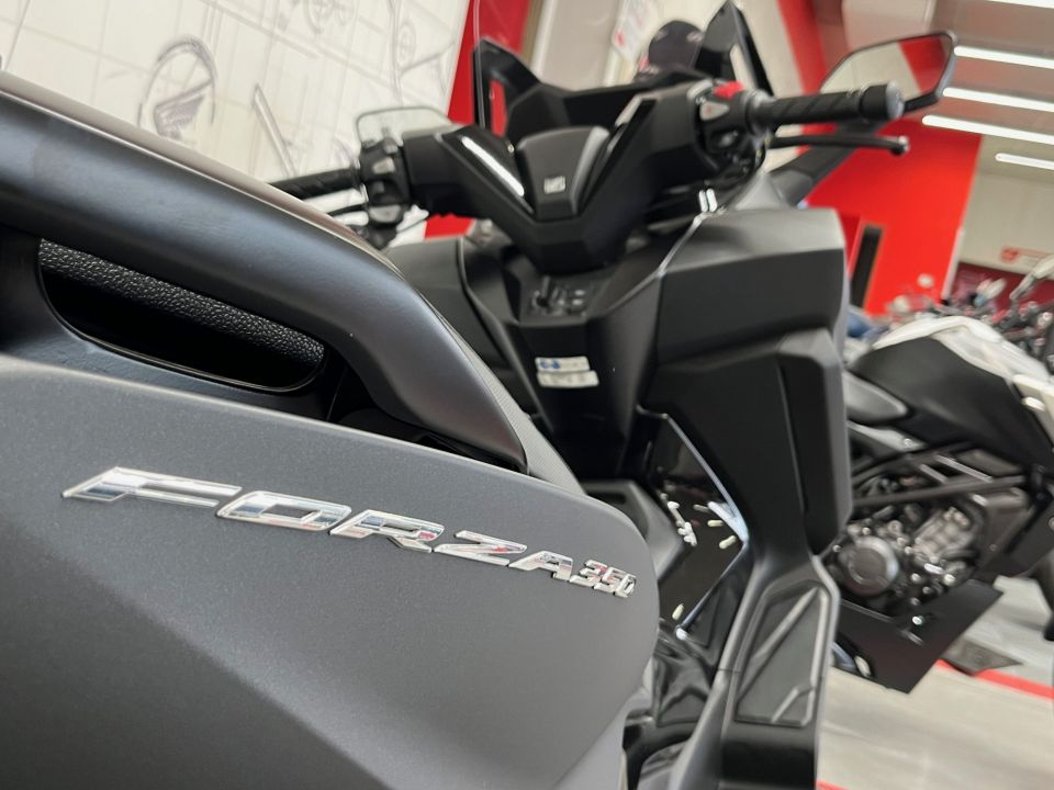 HONDA NSS FORZA 350 12