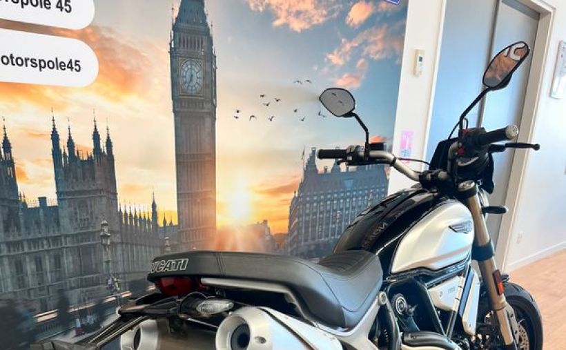 DUCATI SCRAMBLER 3