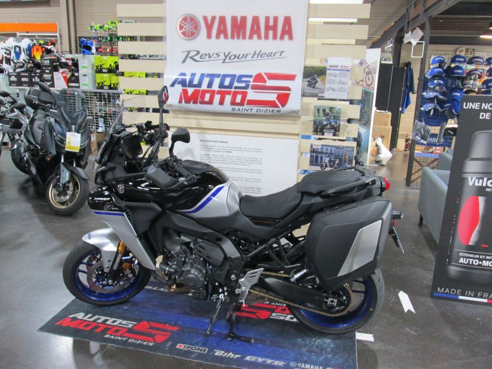 YAMAHA TRACER 9 GT + Y-AMT 3
