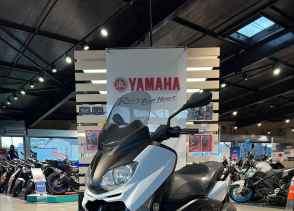 YAMAHA XMAX 125 - 2012