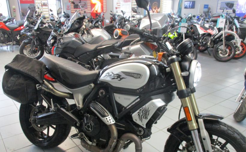 DUCATI SCRAMBLER 1100 0