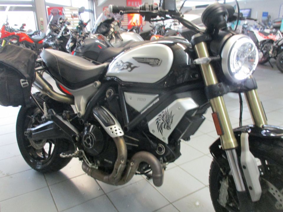 DUCATI SCRAMBLER 1100 40