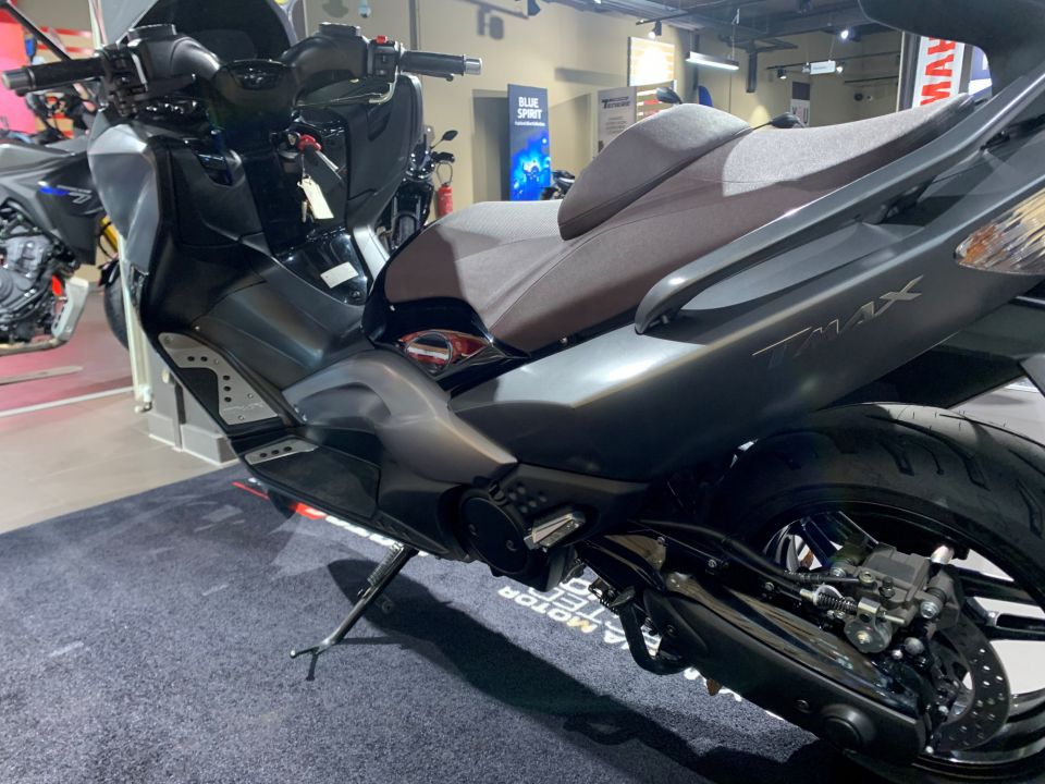 YAMAHA XP T-MAX 500 2