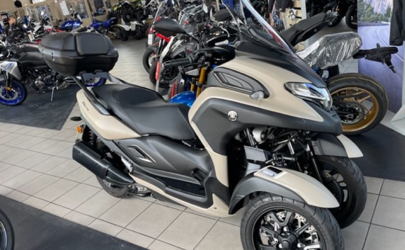 YAMAHA TRICITY 300 0