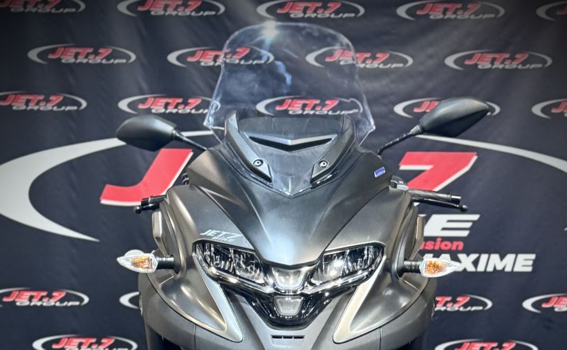 YAMAHA TRICITY 300 1