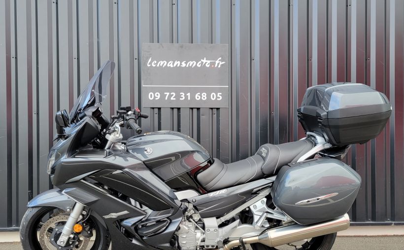 YAMAHA FJR 1300 5