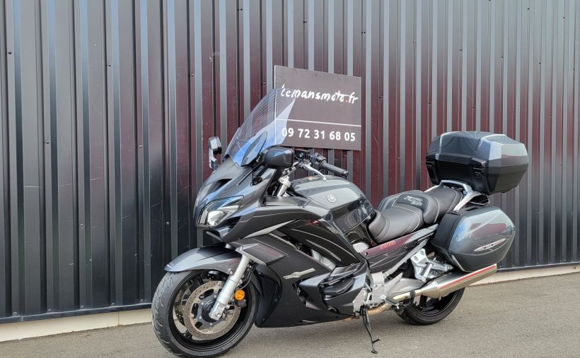 YAMAHA FJR 1300 10