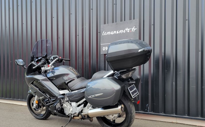 YAMAHA FJR 1300 15