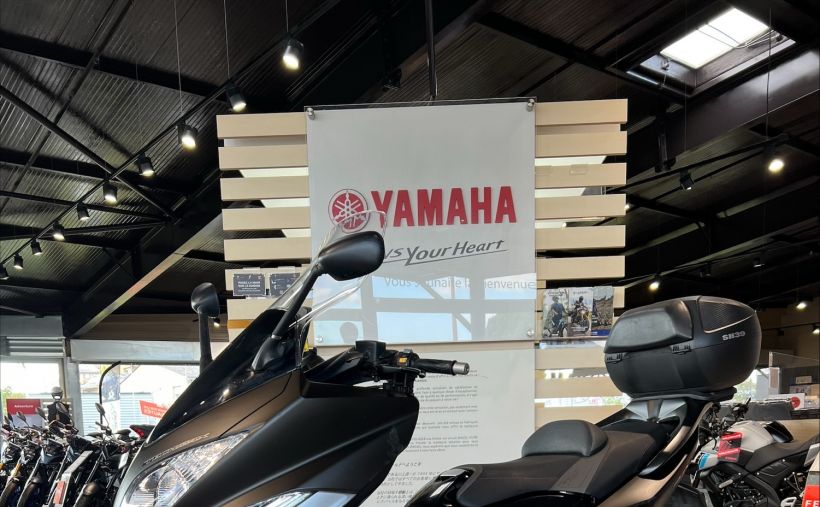 YAMAHA XP T-MAX 500 ABS TECH MAX 1