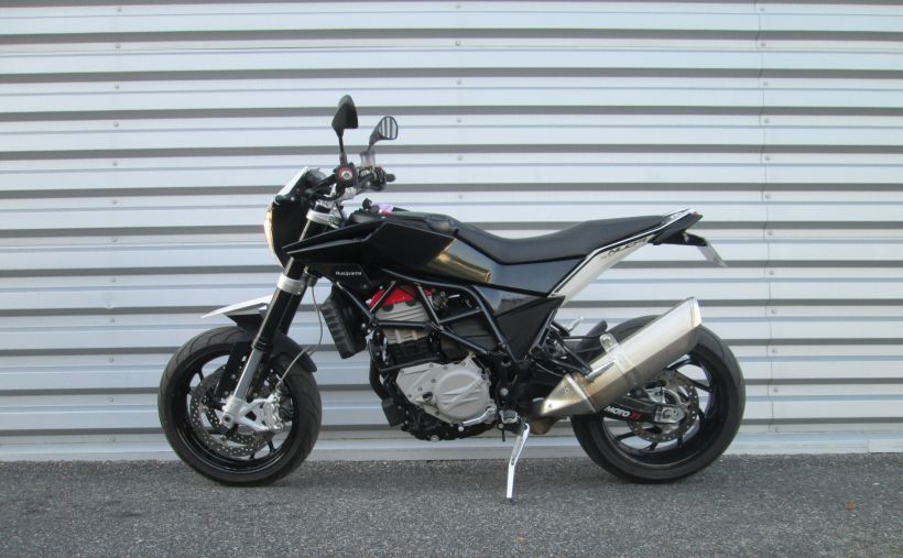 HUSQVARNA NUDA 900 3