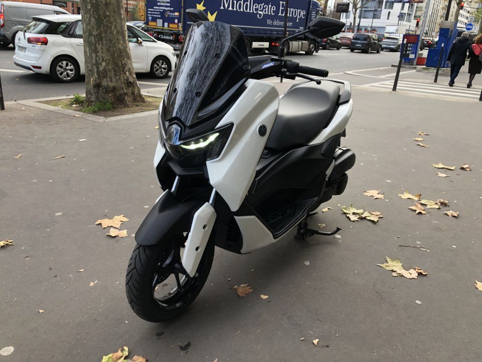 YAMAHA NMAX 125 25