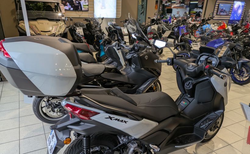 YAMAHA XMAX 300 Tech Max 20