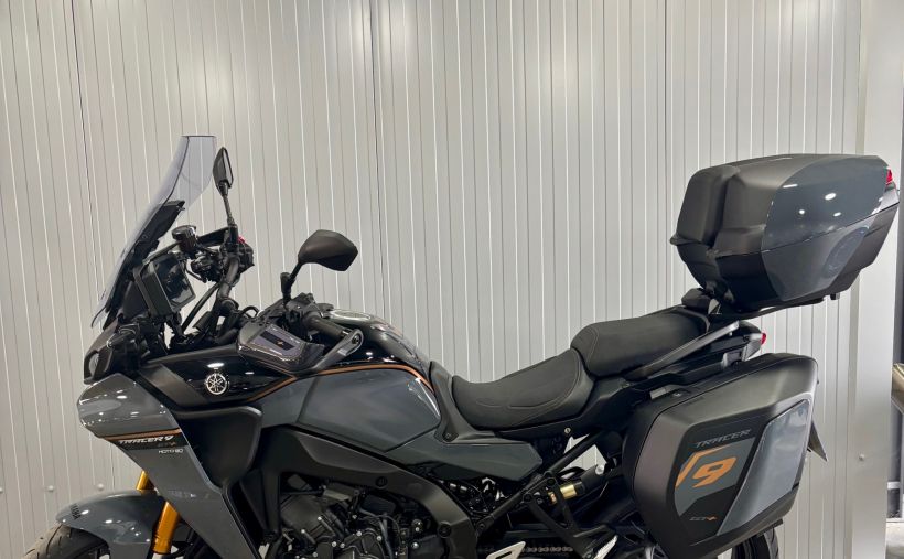 YAMAHA TRACER 9 GT + 3