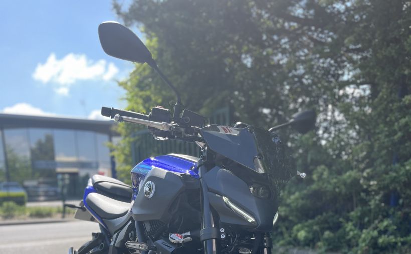 YAMAHA MT-07 (47.5CV) 1