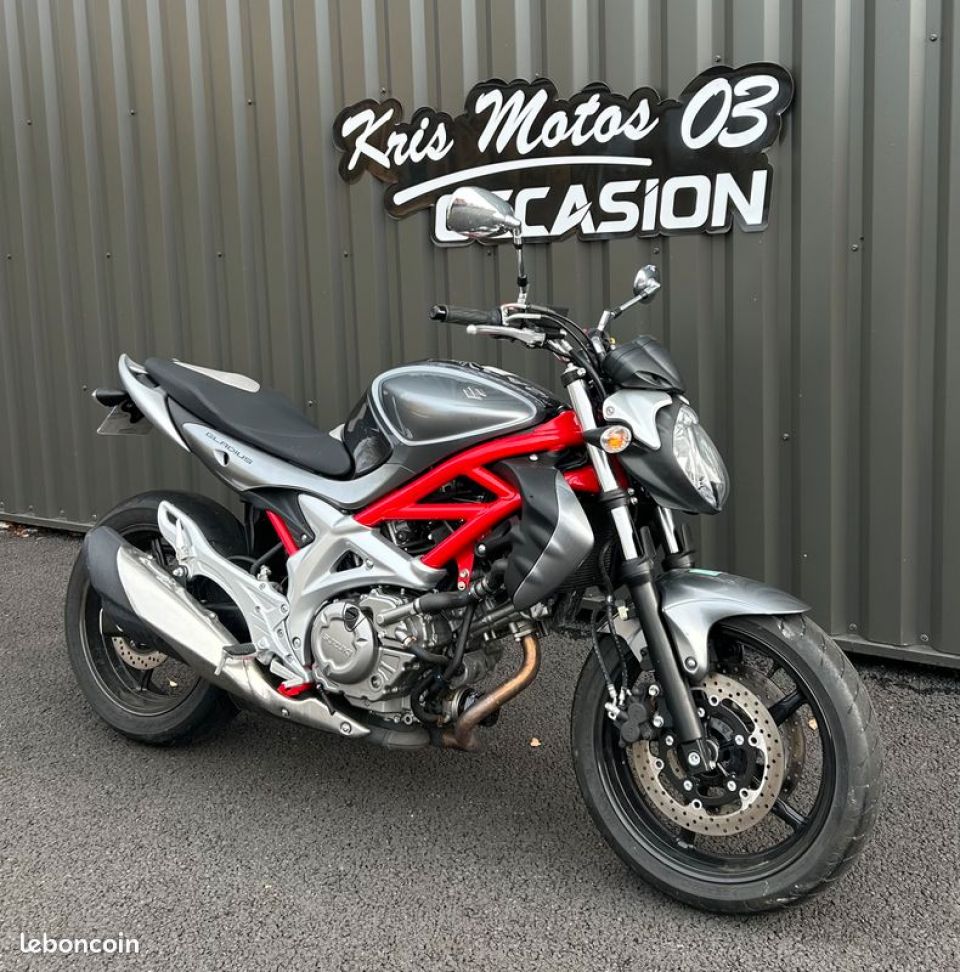 SUZUKI GLADIUS 650 ABS 6