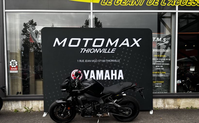 YAMAHA MT-10 1