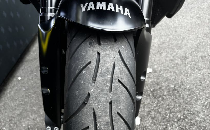 YAMAHA MT-10 3