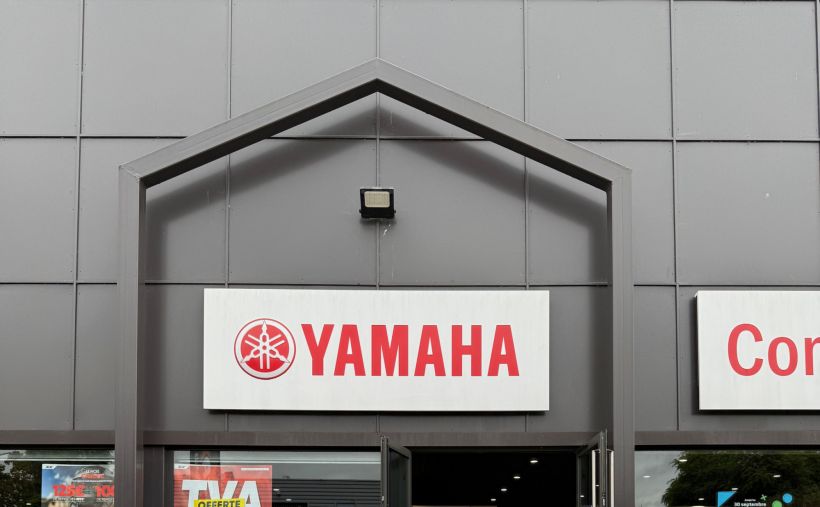 YAMAHA XSR 900 GP 3