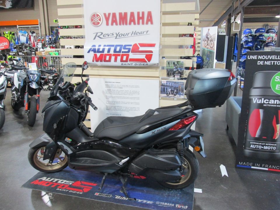 YAMAHA 300 TECHMAX 1
