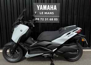 YAMAHA XMAX 300 TECH MAX + - 2025