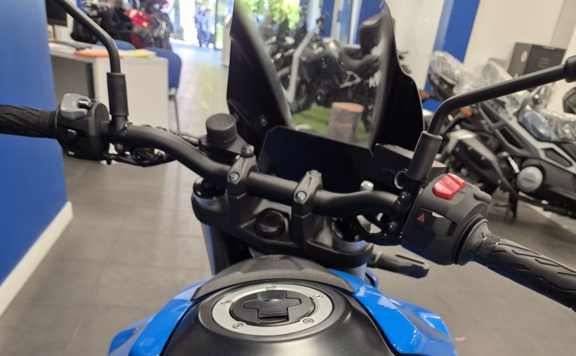 SUZUKI GSX-8S 3