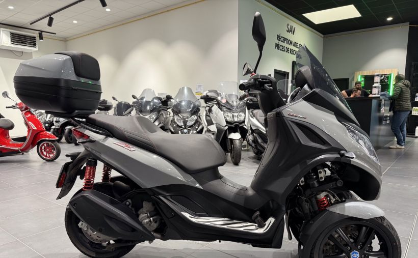 PIAGGIO MP3 300 HPE ABS ASR 4