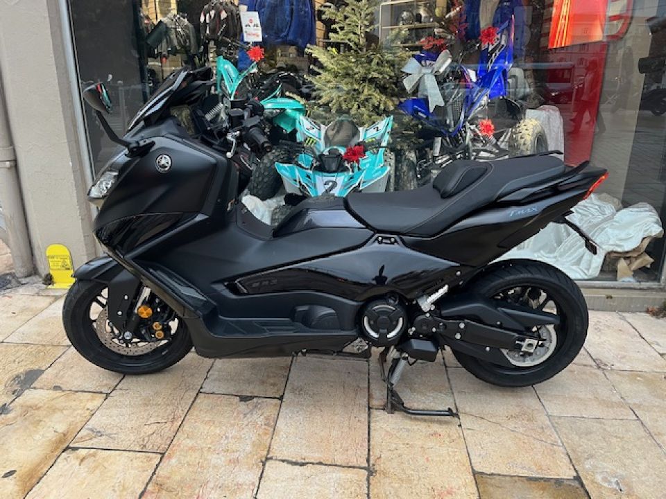 YAMAHA XP T-MAX 560 TECH MAX 3