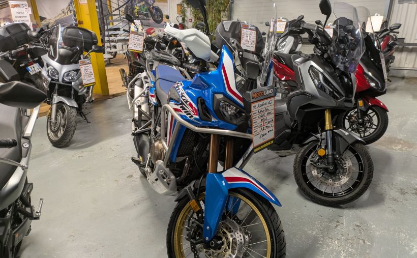 HONDA Africa Twin CRF1000D STD 30