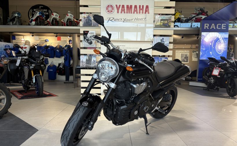 YAMAHA MT-01 FAIBLE KILOMETRAGE 123€/MOIS* GARANTIE 12 MOIS 3